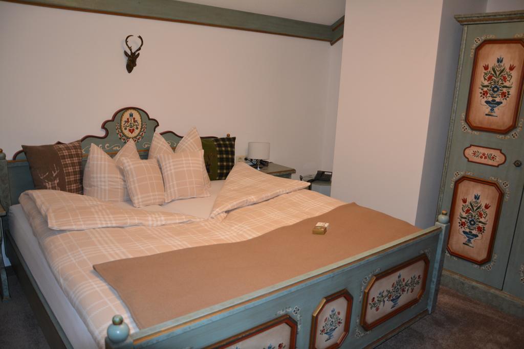 Hotel Gasthaus Schwarzenstein Ginzling Ngoại thất bức ảnh